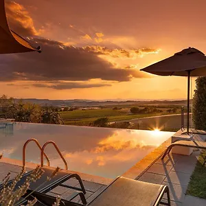 Agri Palazzo Massaini La Pieve Alloggio per agriturismo